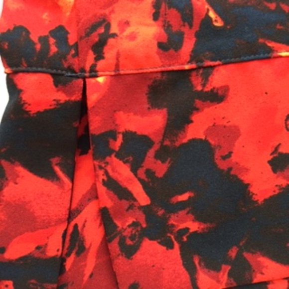 MERONA WOMEN DRESS.   SIZE L/G.   COLOR: RED BLUE AND BLACK - Picture 4 of 4